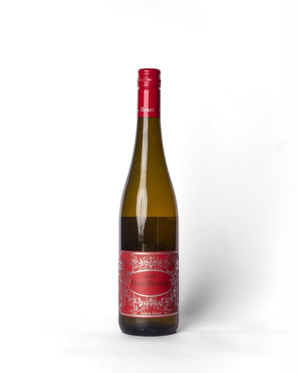 2 596 738 001 221 F Julian Haart Riesling